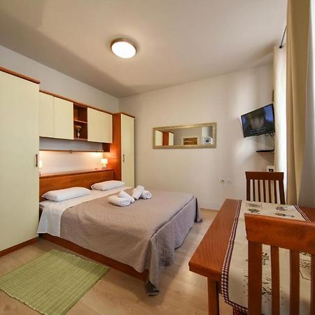 Apartment Zaratino Екстериор снимка