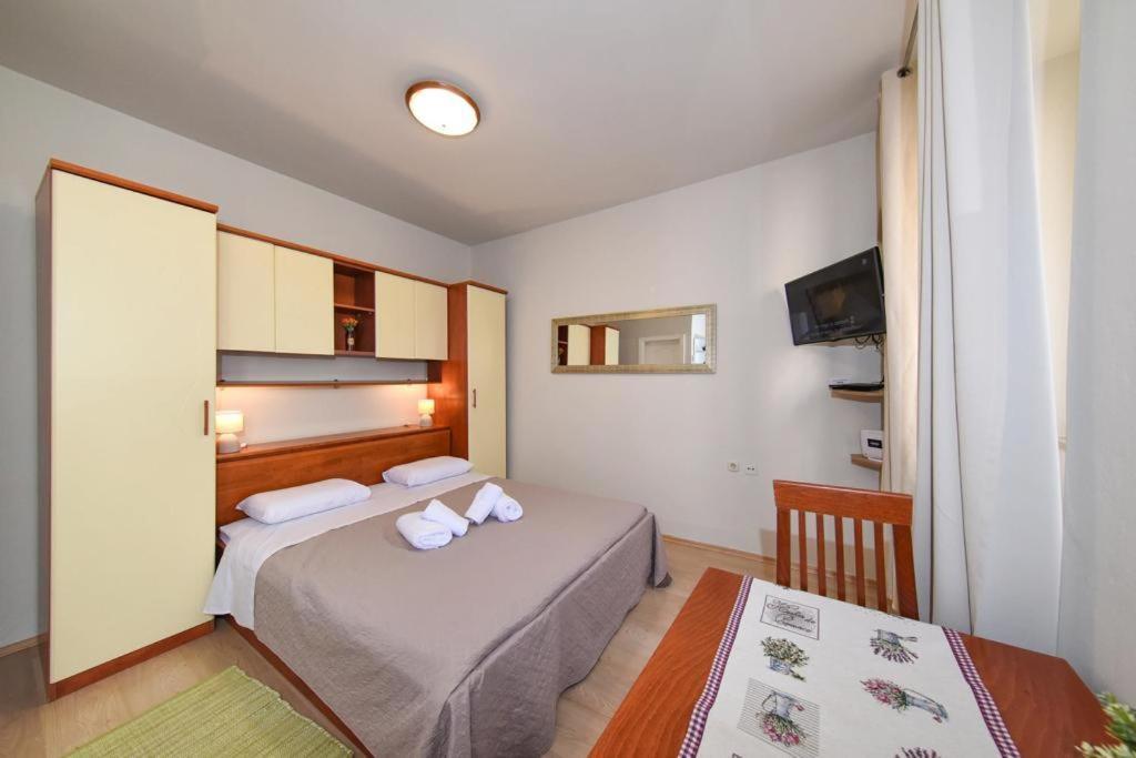 Apartment Zaratino Екстериор снимка